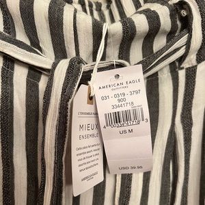 American Eagle wide leg belted pants